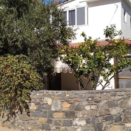 Traditional House In Elounda Eksteriør bilde